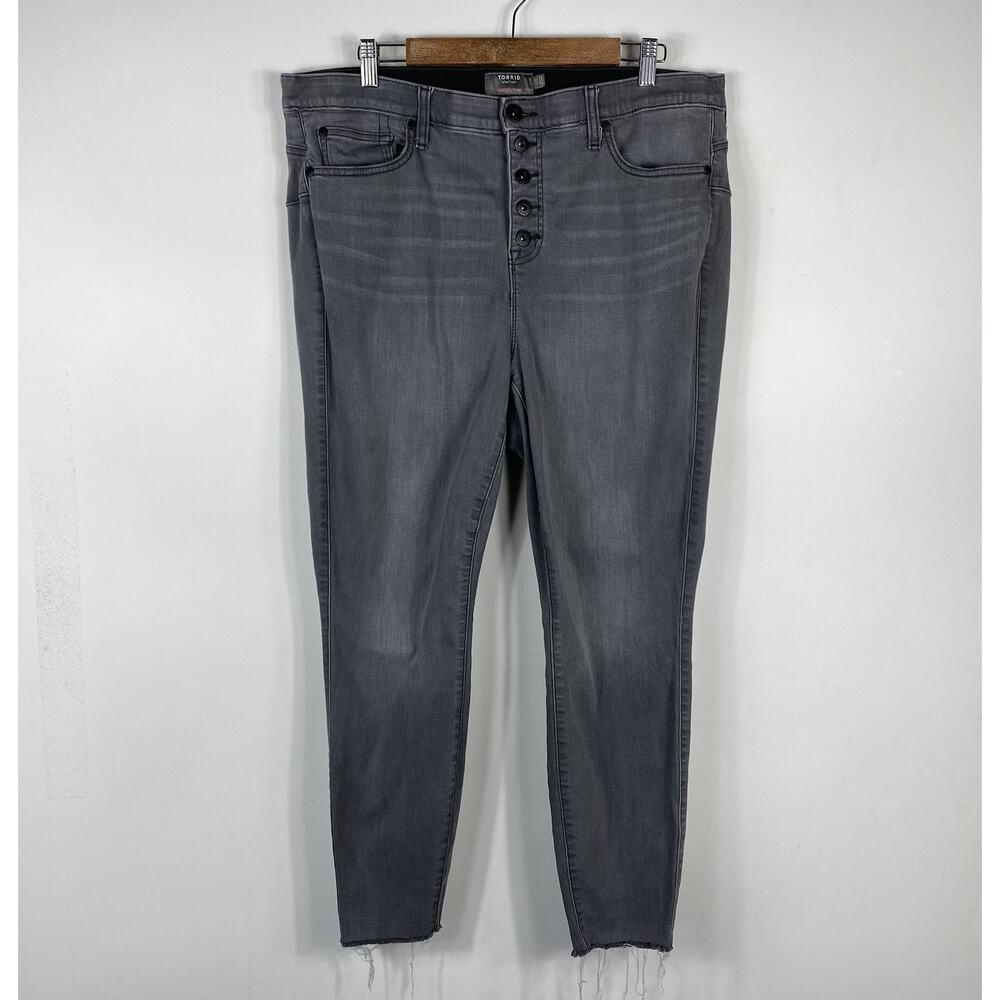 Torrid Size 18 Button Fly Bombshell Skinny Jeans … - image 1